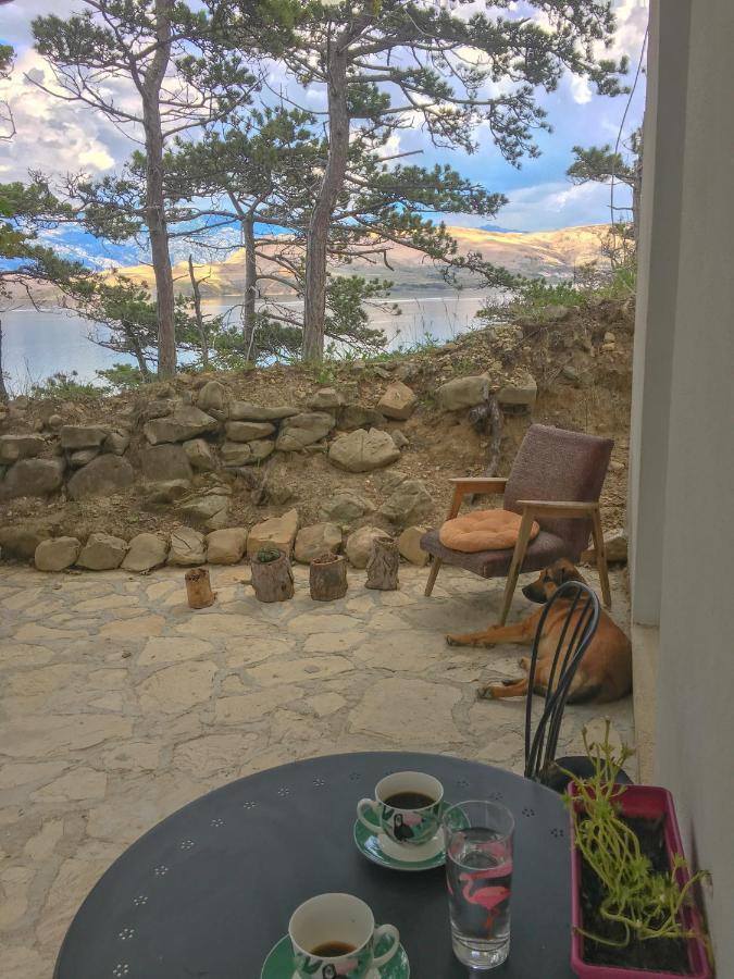 Yellow House Experience Aparthotel Pag Island Esterno foto